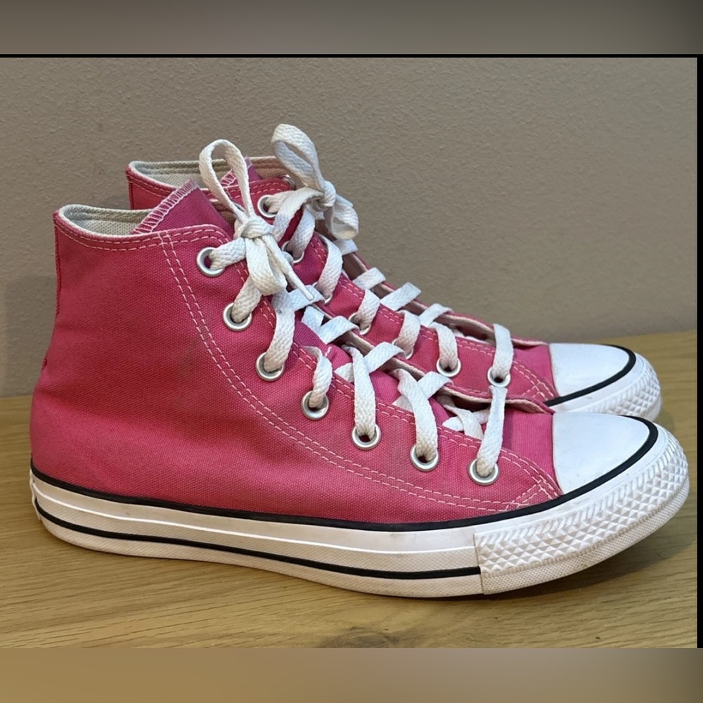 Converse Chuck Taylor All Star High Pink Canvas Shoes Sneakers Women’s 8 Men’s 6